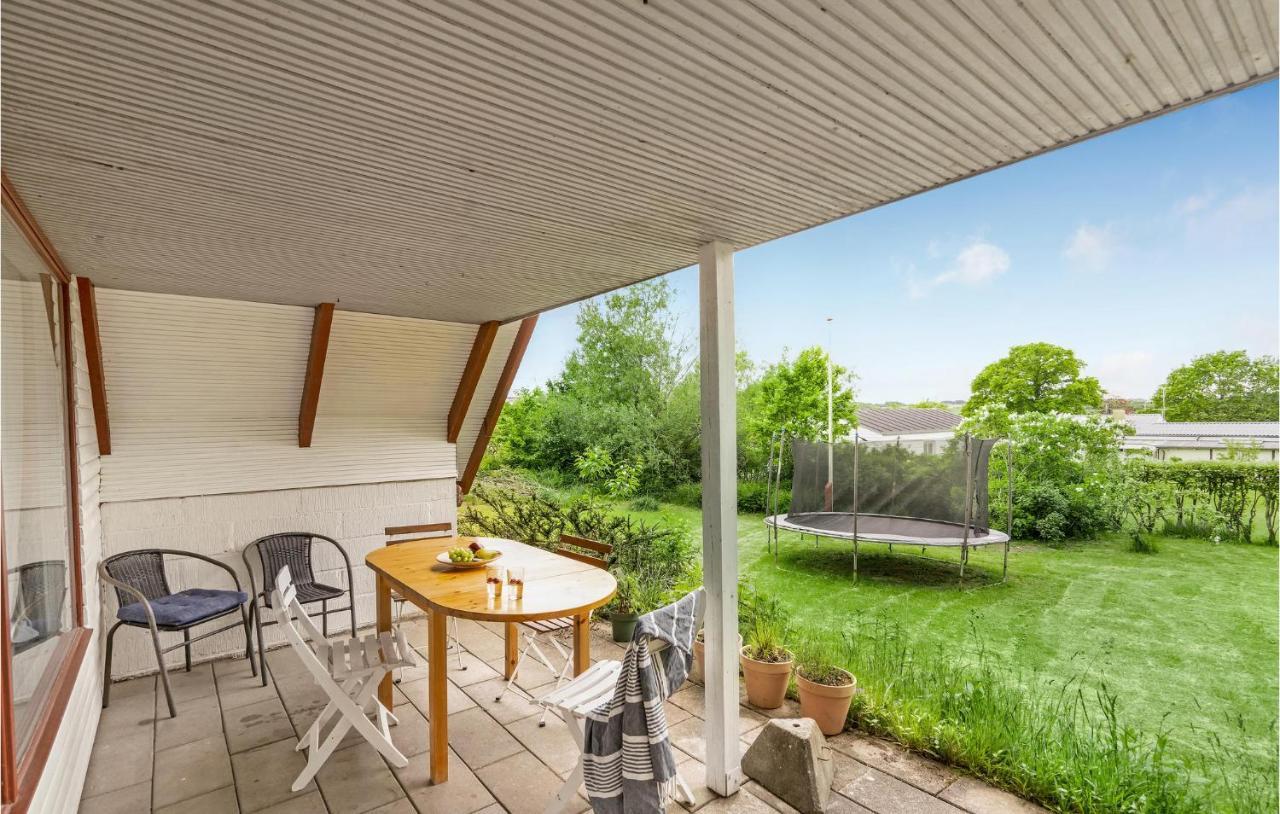 Amazing Home In Logstrup With Kitchen 外观 照片