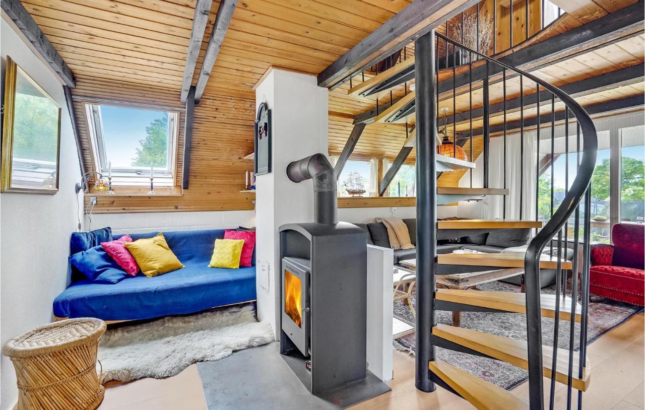 Amazing Home In Logstrup With Kitchen 外观 照片