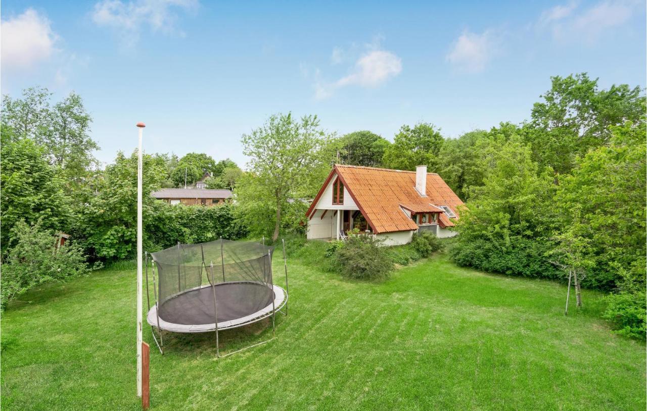 Amazing Home In Logstrup With Kitchen 外观 照片