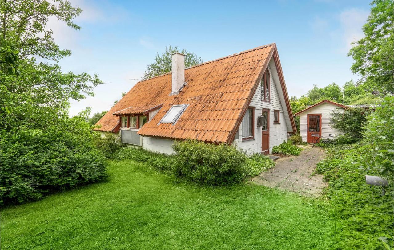 Amazing Home In Logstrup With Kitchen 外观 照片
