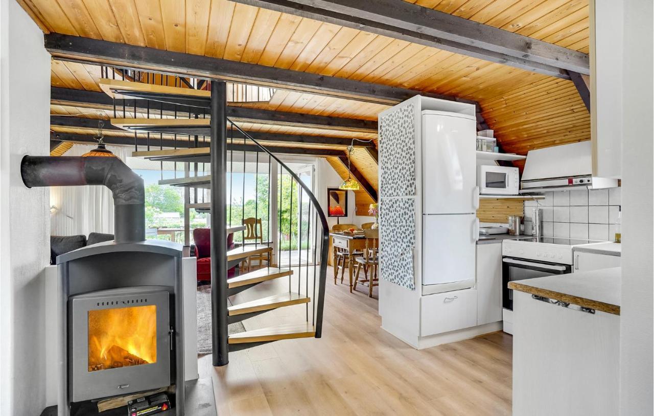 Amazing Home In Logstrup With Kitchen 外观 照片