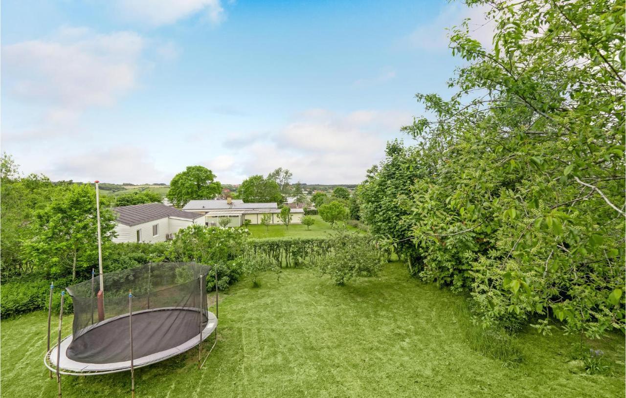 Amazing Home In Logstrup With Kitchen 外观 照片